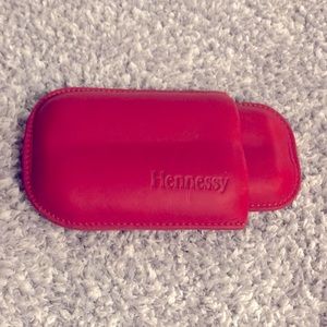 NEW Hennessy red leather cigar case